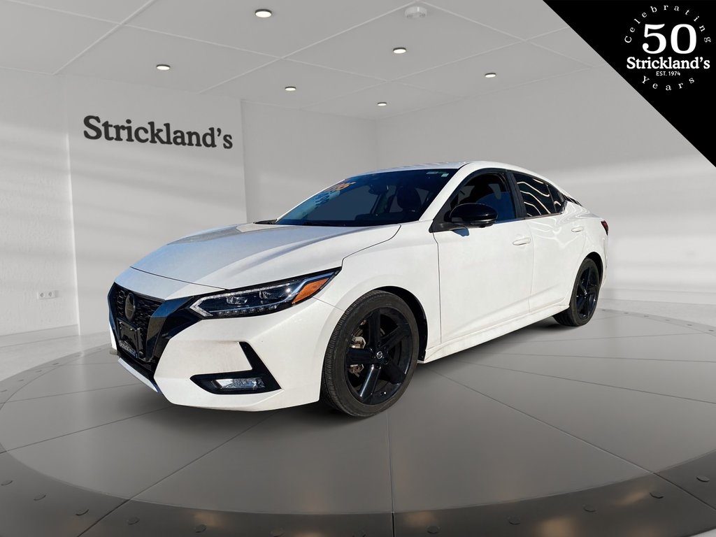 2021  Sentra SR CVT in Stratford, Ontario - 1 - w1024h768px