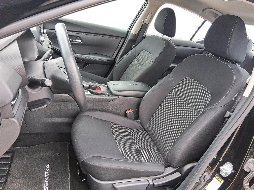 2023 Nissan Sentra S Plus CVT in Stratford, Ontario - 8 - w1024h768px