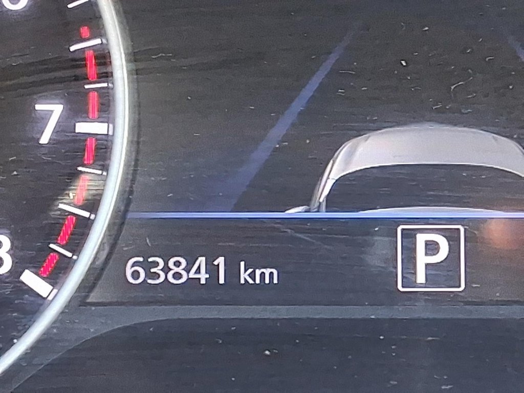 2023 Nissan Sentra SR CVT in Stratford, Ontario - 13 - w1024h768px