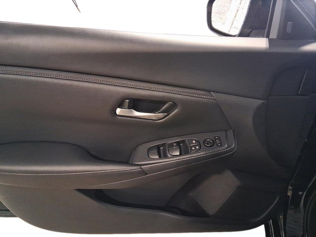 2024 Nissan Sentra SV CVT in Stratford, Ontario - 11 - w1024h768px