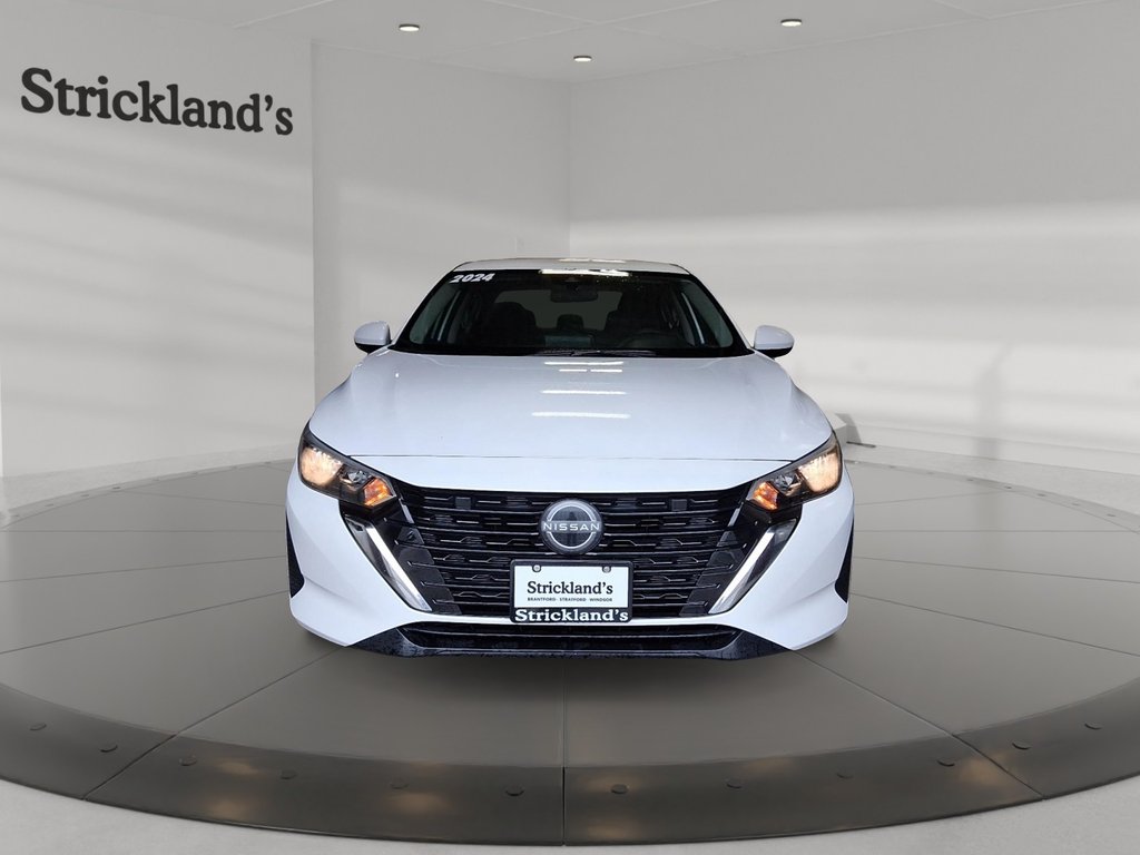 2024 Nissan Sentra SV CVT in Stratford, Ontario - 2 - w1024h768px
