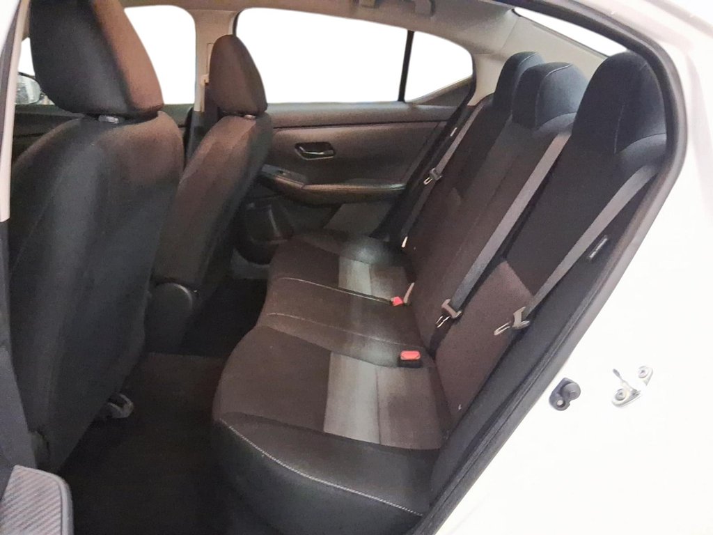 2024 Nissan Sentra SV CVT in Stratford, Ontario - 9 - w1024h768px