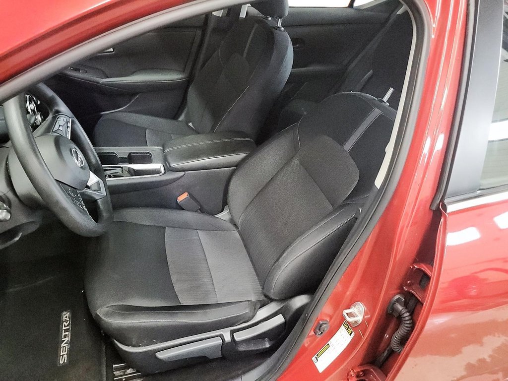 2024 Nissan Sentra SV CVT in Stratford, Ontario - 8 - w1024h768px
