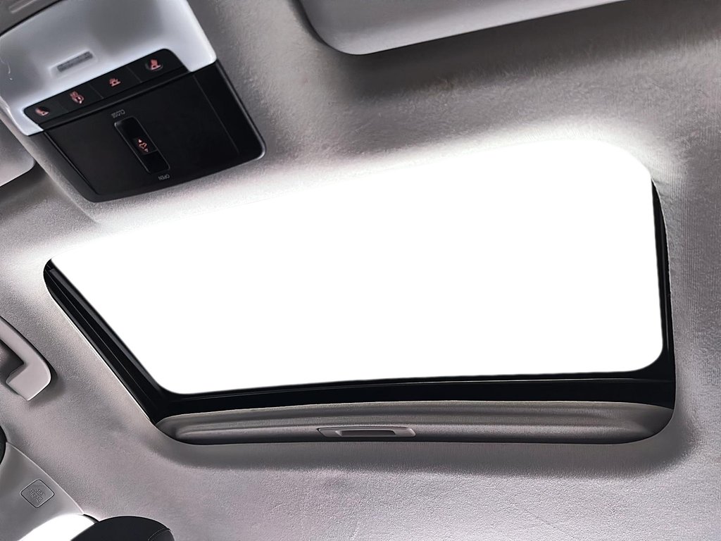 2024 Nissan Sentra SV CVT in Stratford, Ontario - 15 - w1024h768px