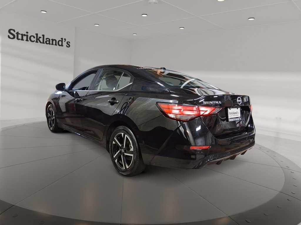 2024 Nissan Sentra SV CVT in Stratford, Ontario - 4 - w1024h768px