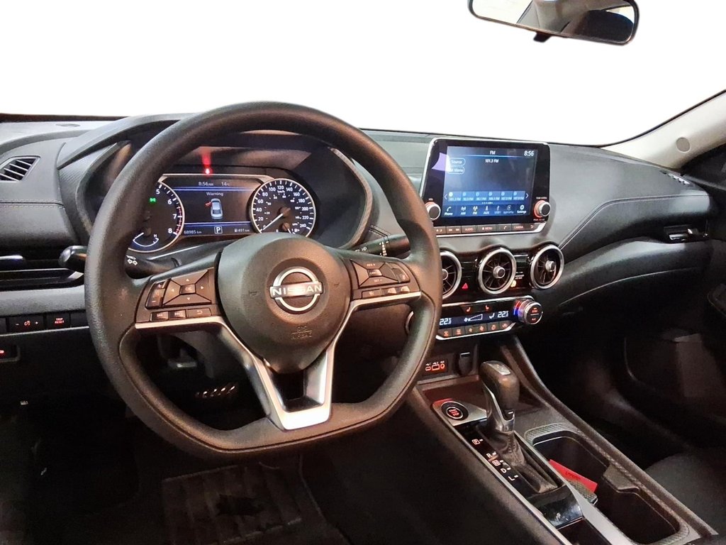 2024 Nissan Sentra SV CVT in Stratford, Ontario - 10 - w1024h768px