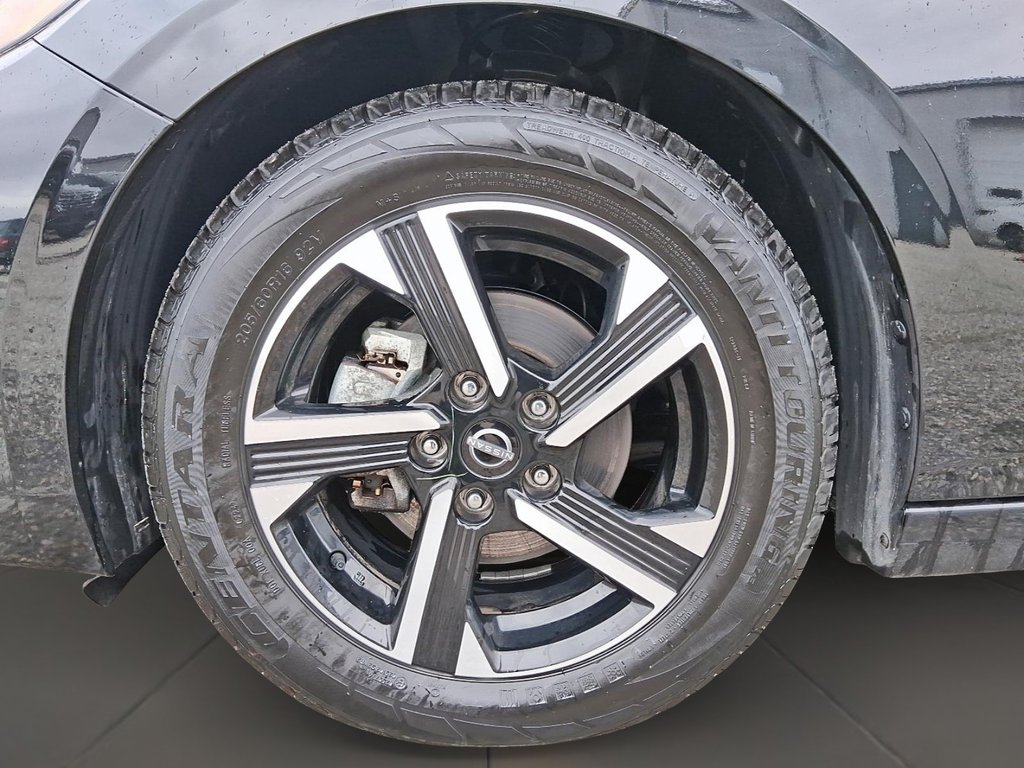 2024 Nissan Sentra SV CVT in Stratford, Ontario - 7 - w1024h768px