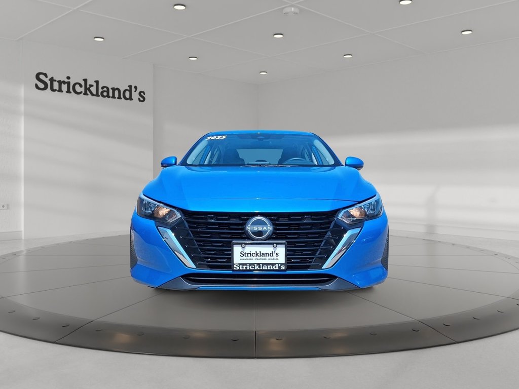 2025 Nissan Sentra SV CVT in Stratford, Ontario - 2 - w1024h768px
