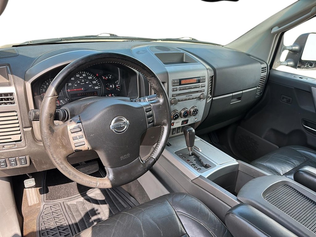 2005 Nissan Titan King Cab (4x4) 5.6 SE in Stratford, Ontario - 7 - w1024h768px