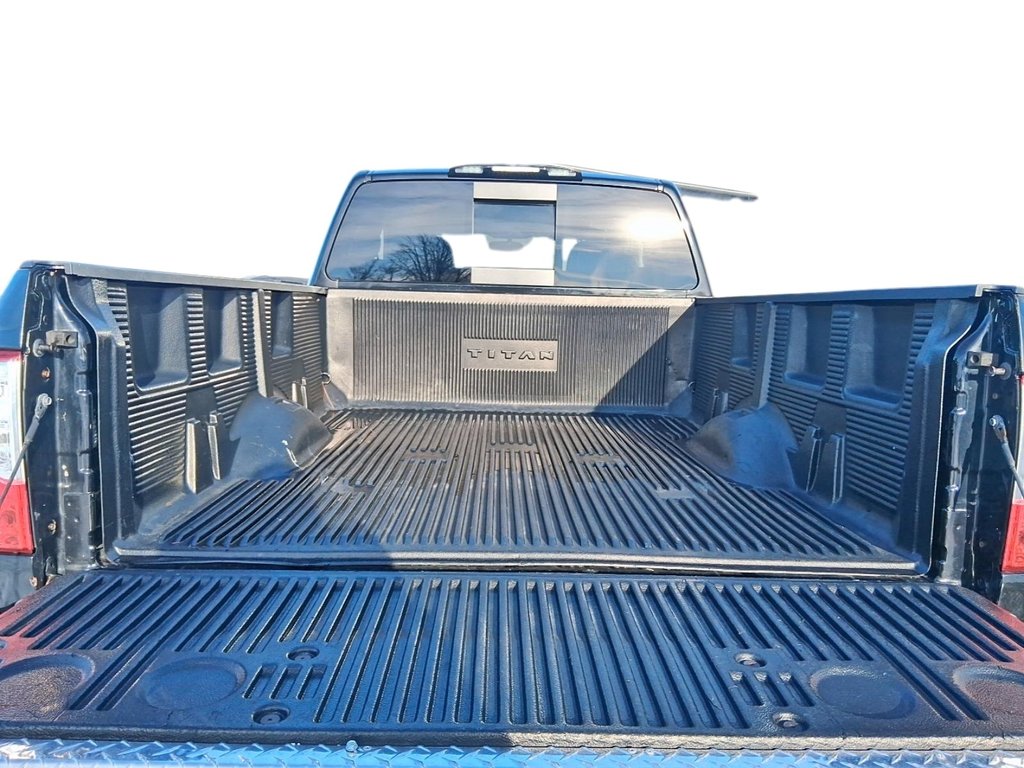 2018 Nissan Titan King Cab SV 4x4 in Stratford, Ontario - 20 - w1024h768px