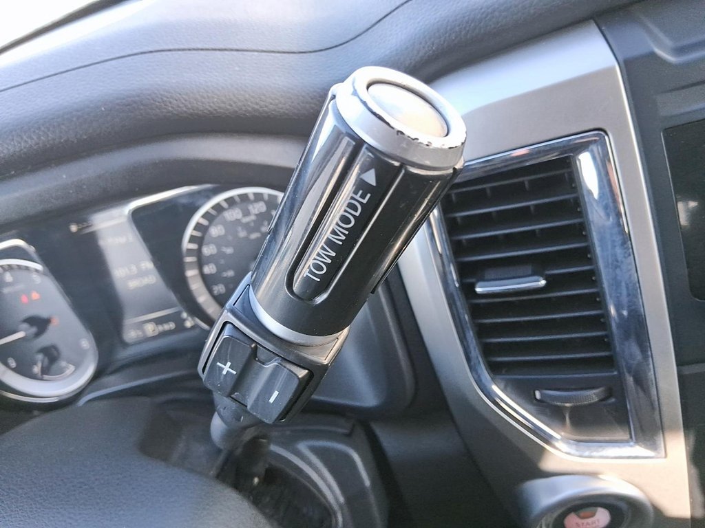 2018 Nissan Titan King Cab SV 4x4 in Stratford, Ontario - 17 - w1024h768px