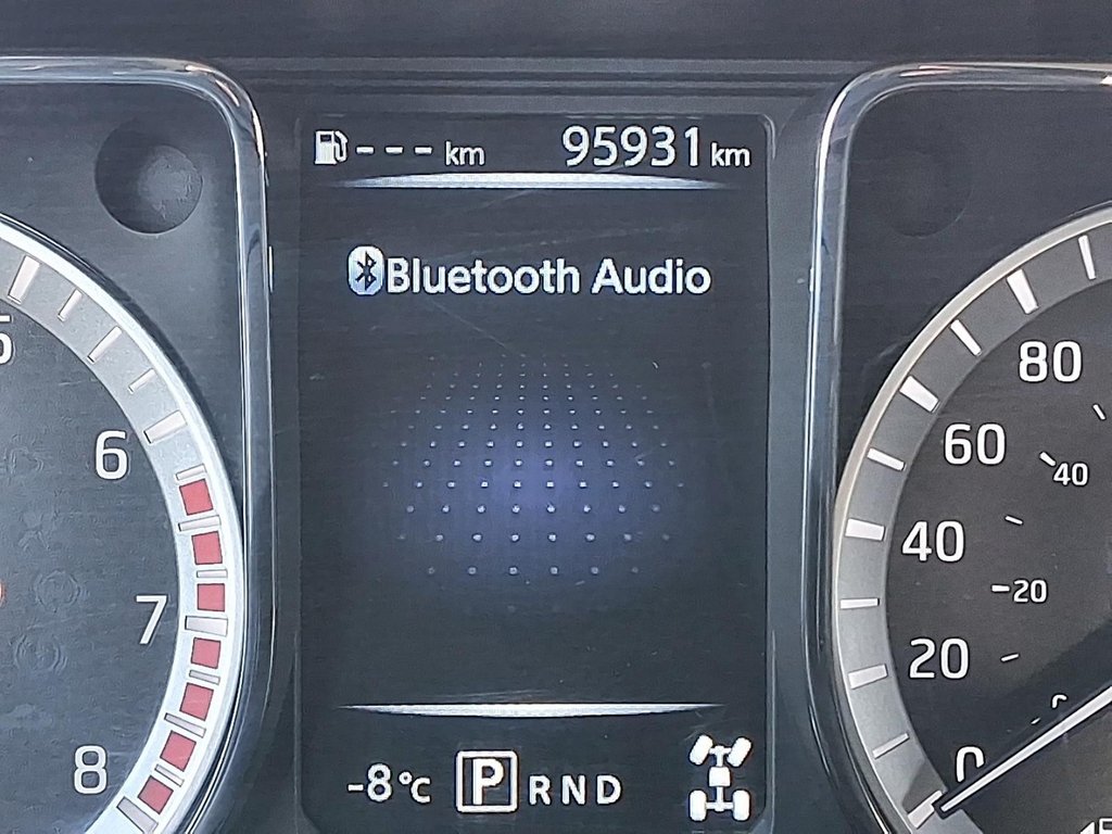 2018 Nissan Titan King Cab SV 4x4 in Stratford, Ontario - 14 - w1024h768px