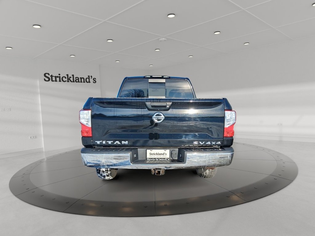 2018 Nissan Titan King Cab SV 4x4 in Stratford, Ontario - 3 - w1024h768px