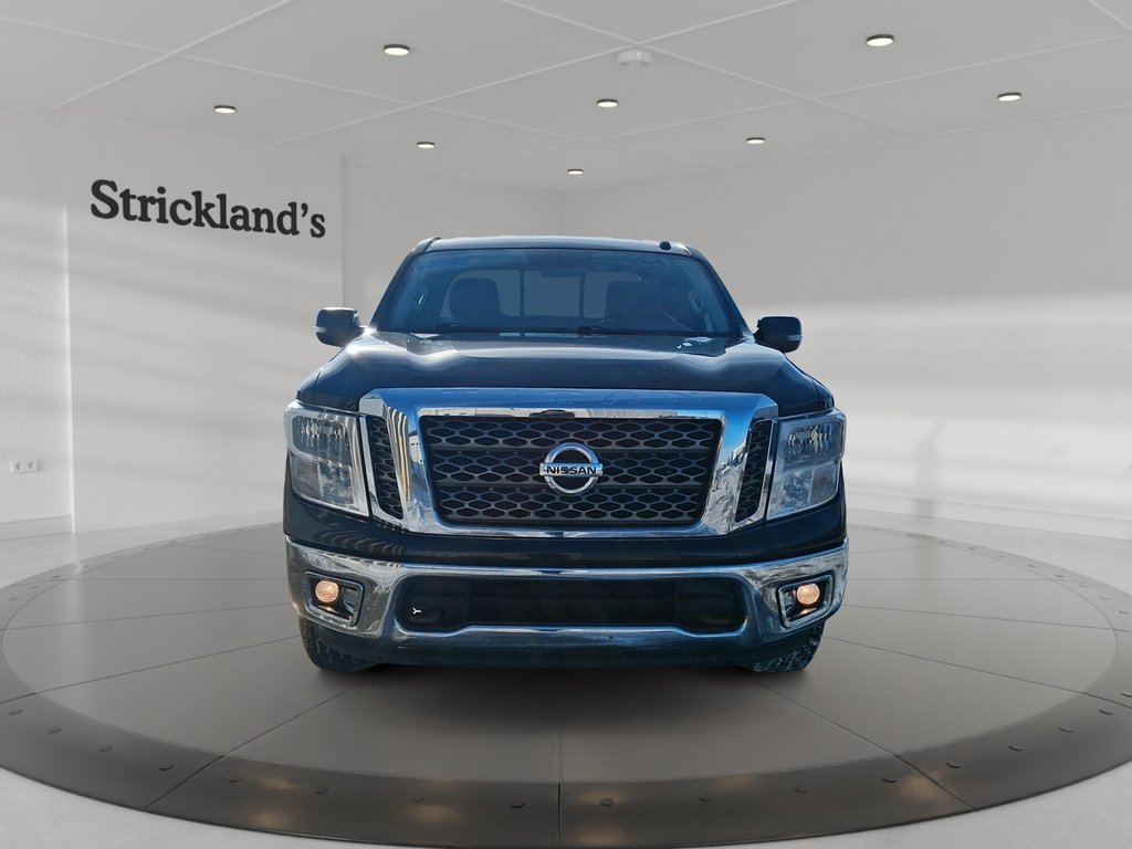 2018 Nissan Titan King Cab SV 4x4 in Stratford, Ontario - 2 - w1024h768px