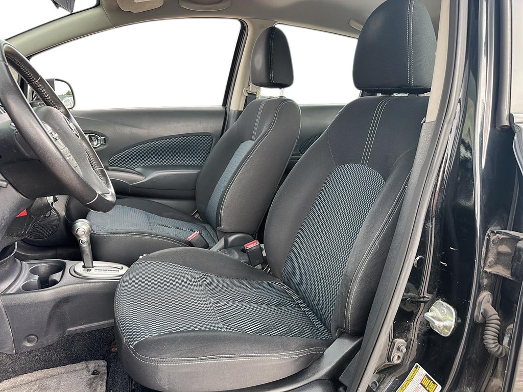 2014 Nissan Versa Note Hatchback 1.6 S CVT in Stratford, Ontario - 7 - w1024h768px