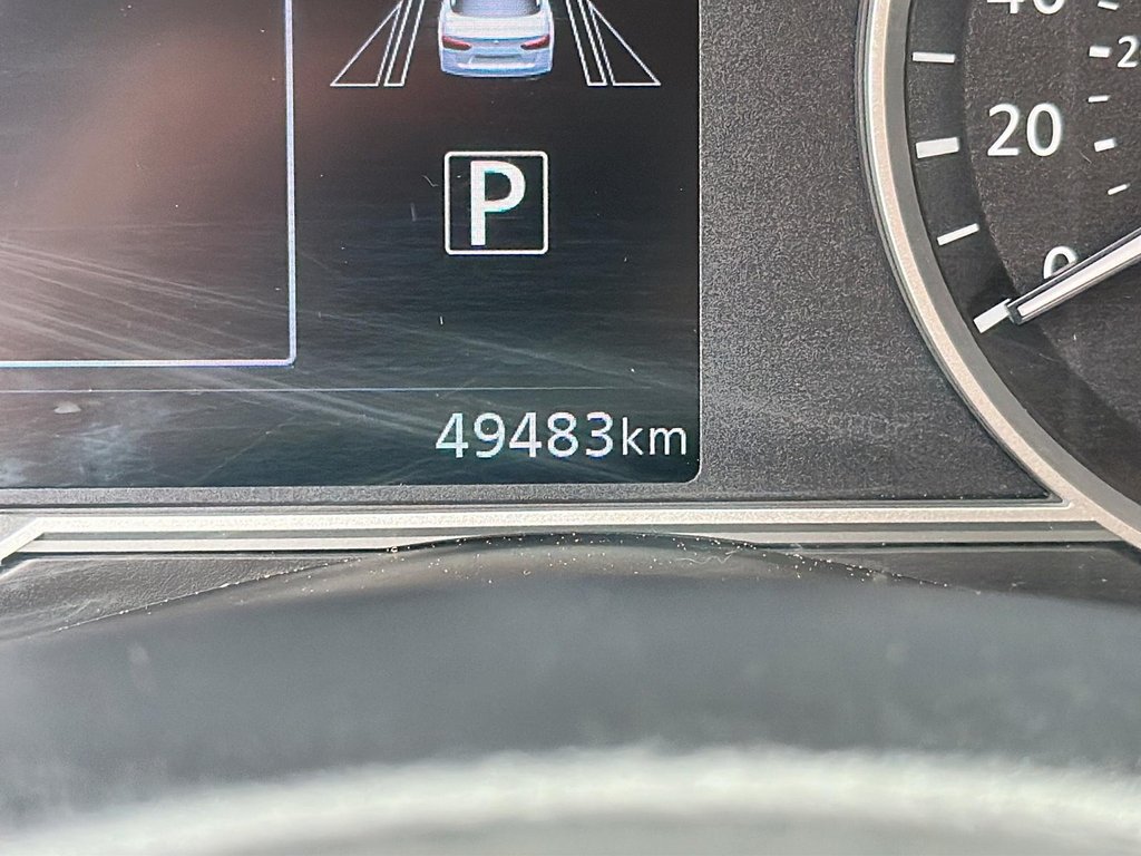 2021 Nissan Versa 1.6 SR CVT in Stratford, Ontario - 12 - w1024h768px