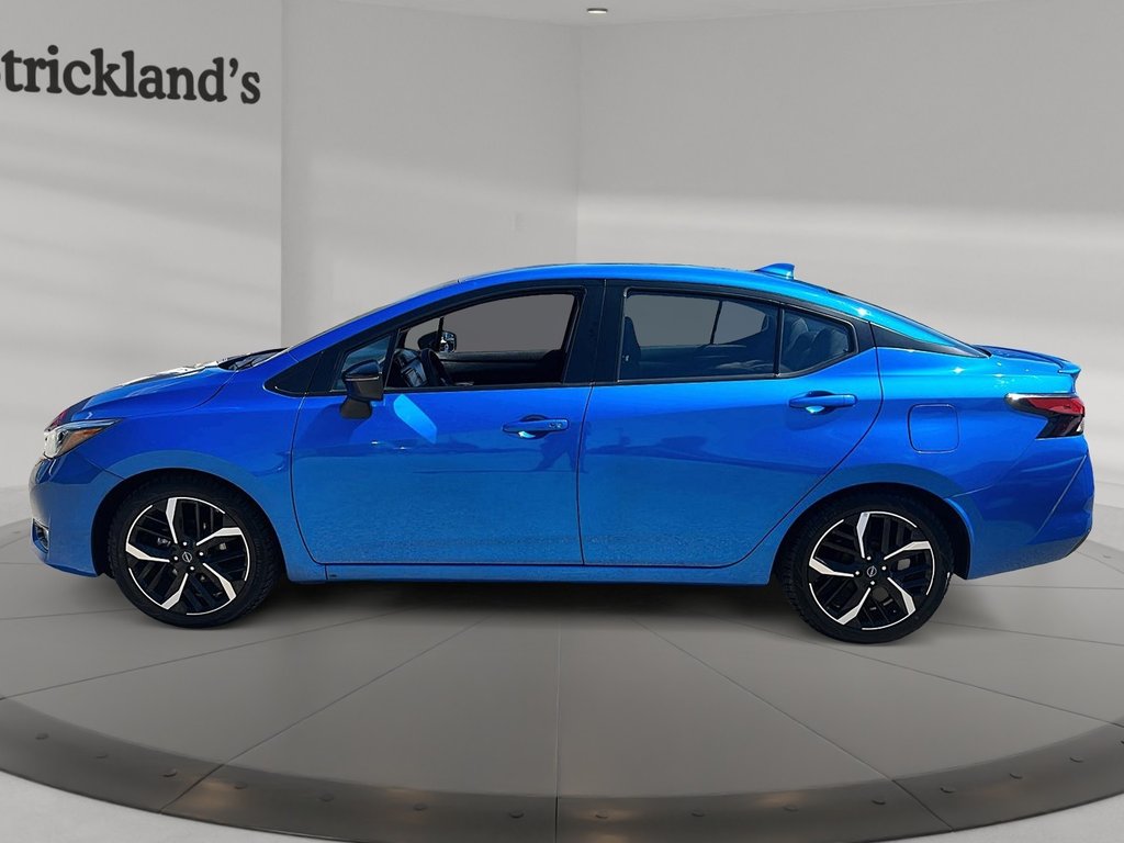2023 Nissan Versa 1.6 SR CVT in Stratford, Ontario - 5 - w1024h768px
