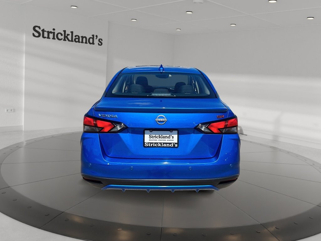 2023 Nissan Versa 1.6 SR CVT in Stratford, Ontario - 3 - w1024h768px