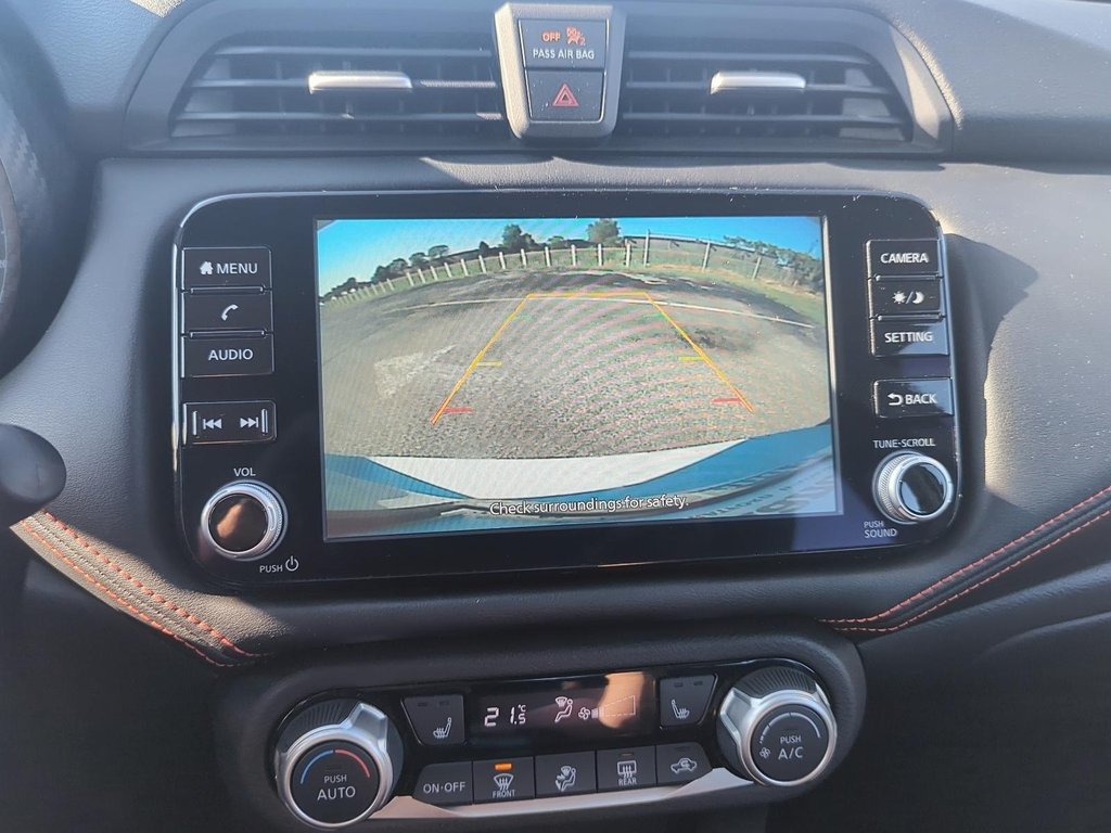 2023 Nissan Versa 1.6 SR CVT in Stratford, Ontario - 16 - w1024h768px