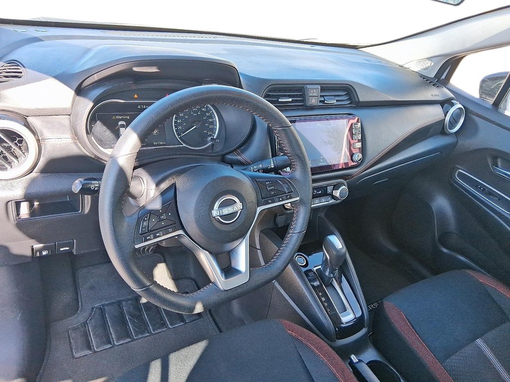 2023 Nissan Versa 1.6 SR CVT in Stratford, Ontario - 9 - w1024h768px