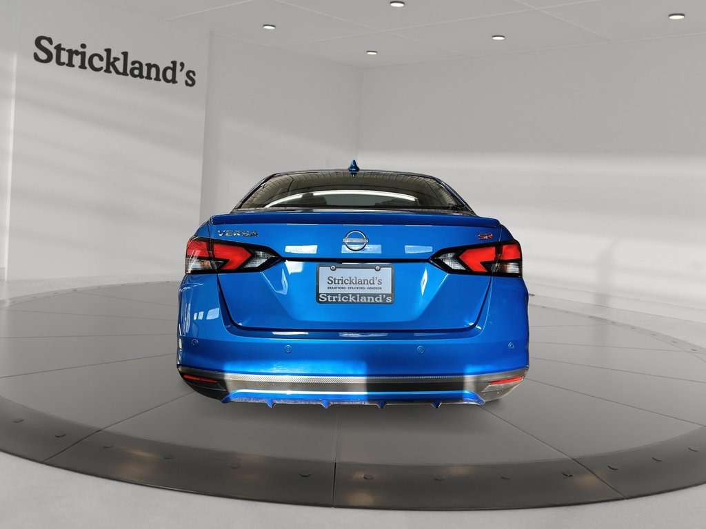 2023 Nissan Versa 1.6 SR CVT in Stratford, Ontario - 3 - w1024h768px