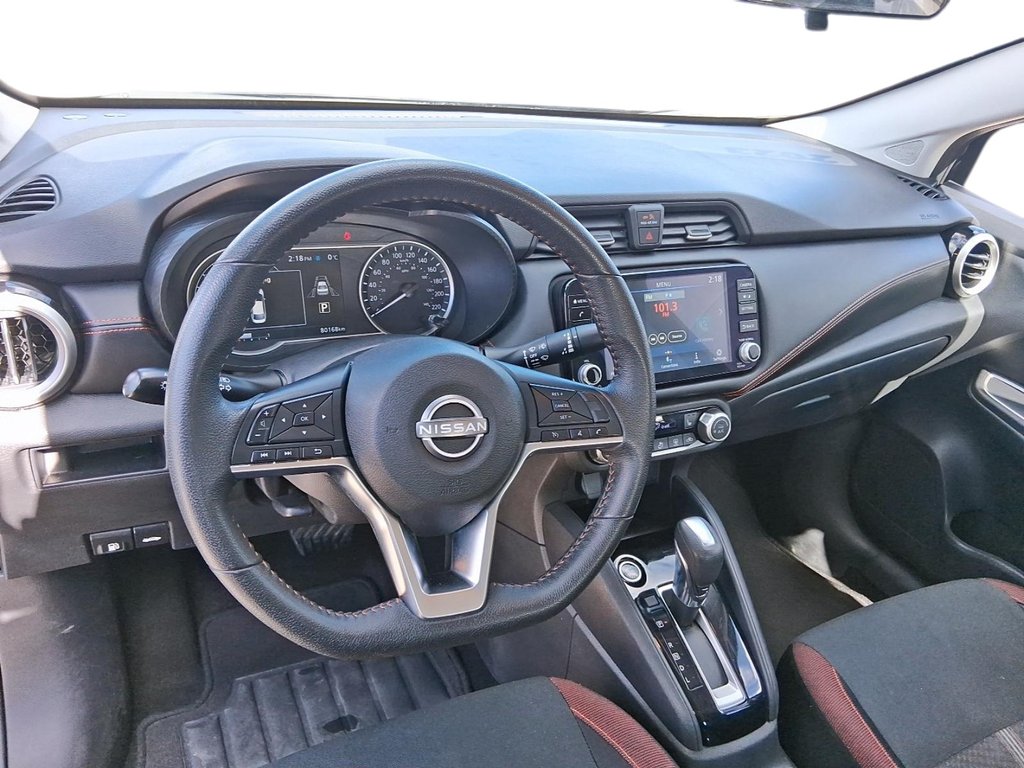 2023 Nissan Versa 1.6 SR CVT in Stratford, Ontario - 10 - w1024h768px