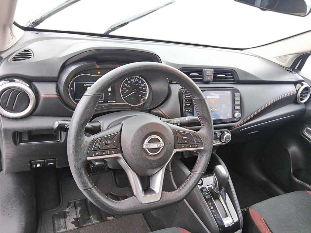 2023 Nissan Versa 1.6 SR CVT in Stratford, Ontario - 10 - w1024h768px