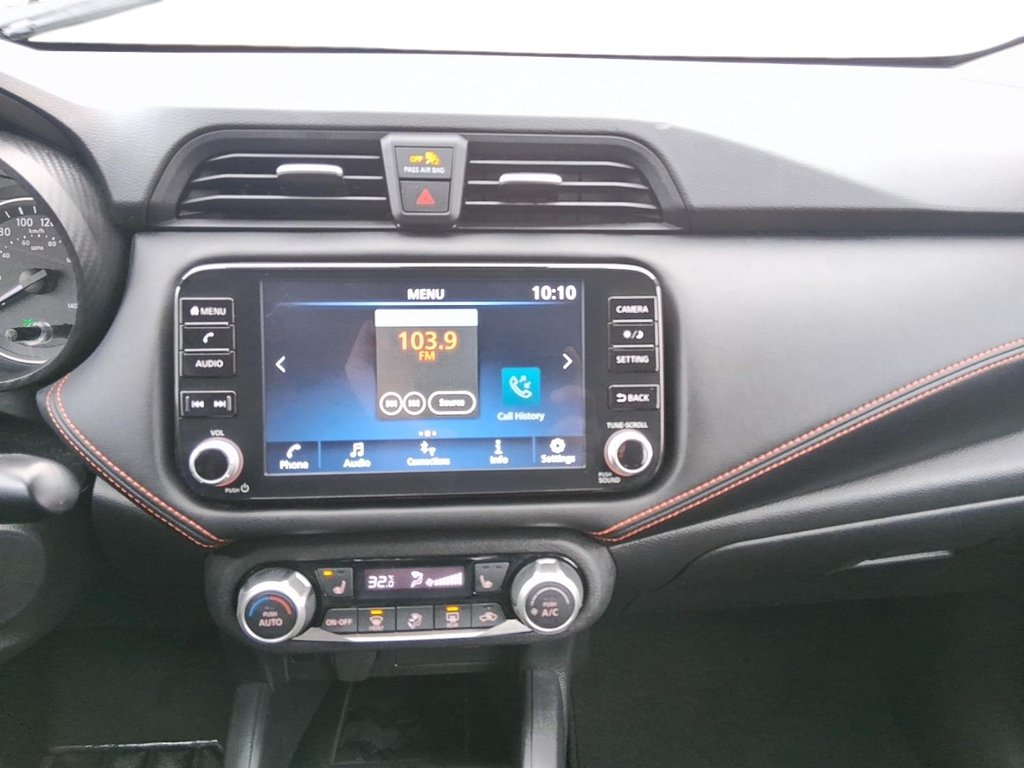 2023 Nissan Versa 1.6 SR CVT in Stratford, Ontario - 15 - w1024h768px