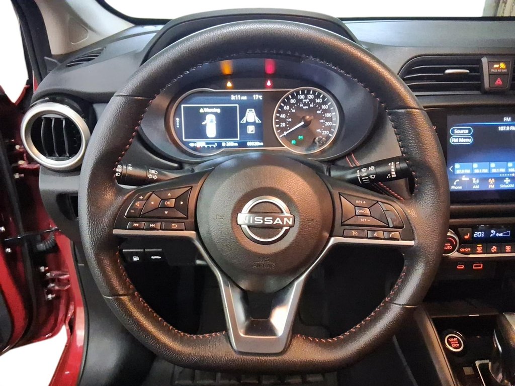 2023 Nissan Versa 1.6 SR CVT in Stratford, Ontario - 12 - w1024h768px