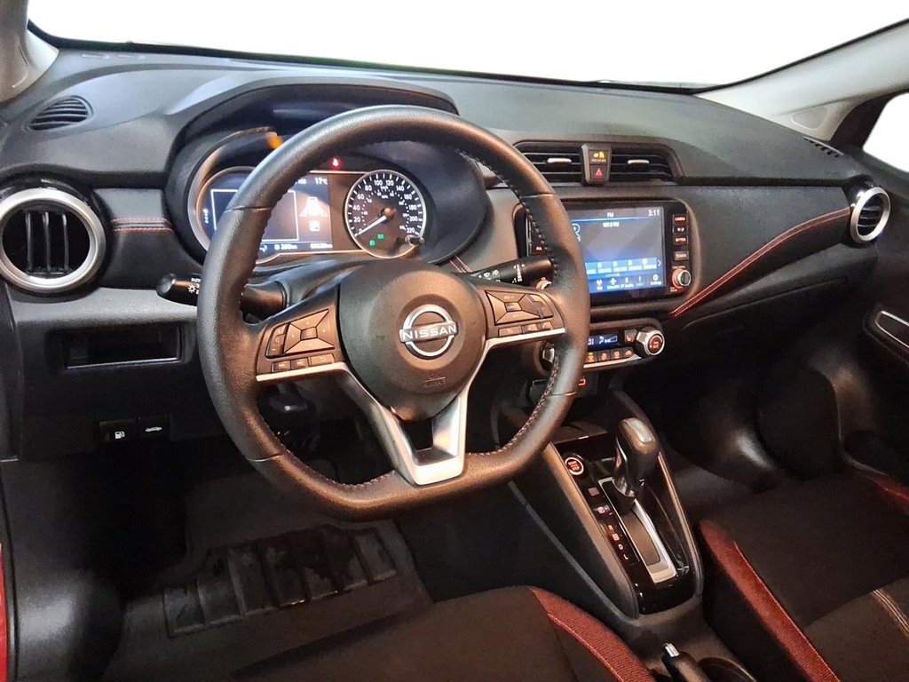 2023 Nissan Versa 1.6 SR CVT in Stratford, Ontario - 10 - w1024h768px