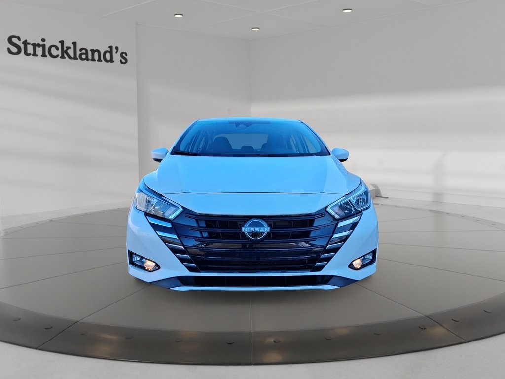 2024 Nissan Versa SV CVT in Stratford, Ontario - 2 - w1024h768px