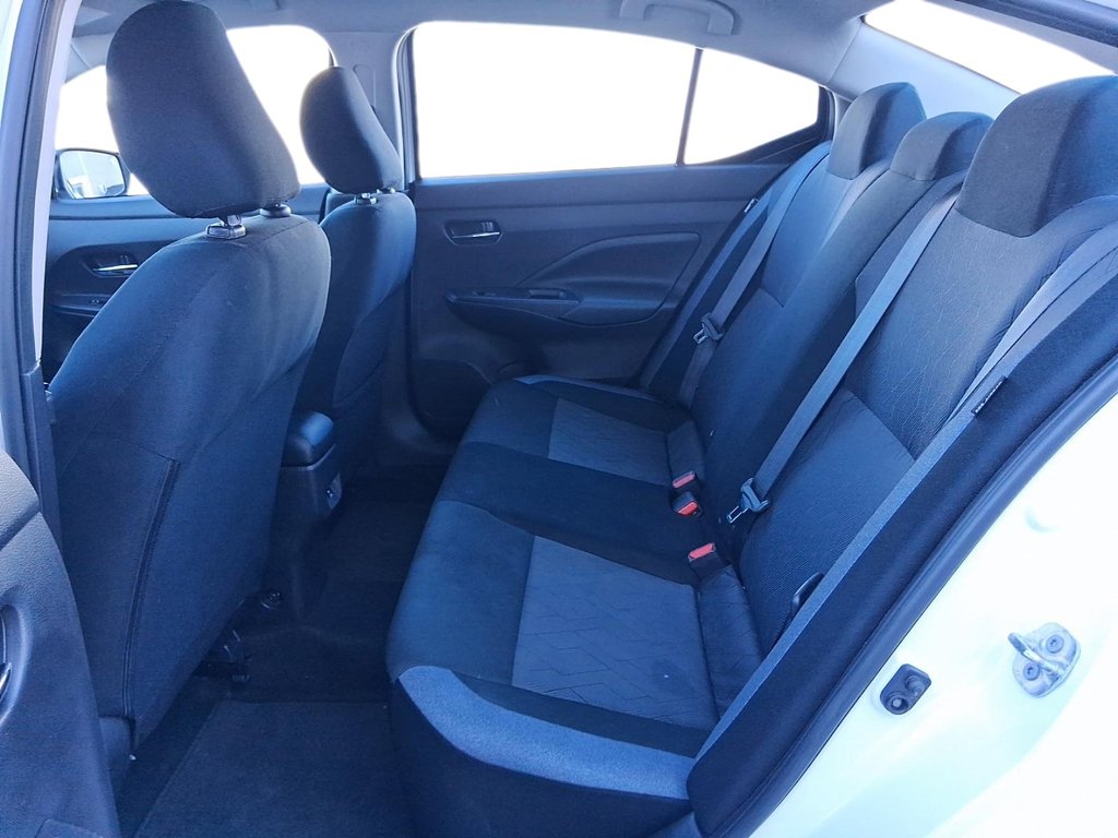 2024 Nissan Versa SV CVT in Stratford, Ontario - 9 - w1024h768px