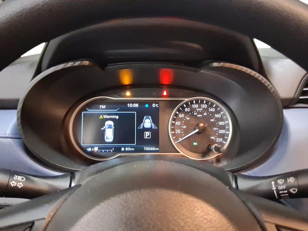 2024 Nissan Versa SV CVT in Stratford, Ontario - 14 - w1024h768px