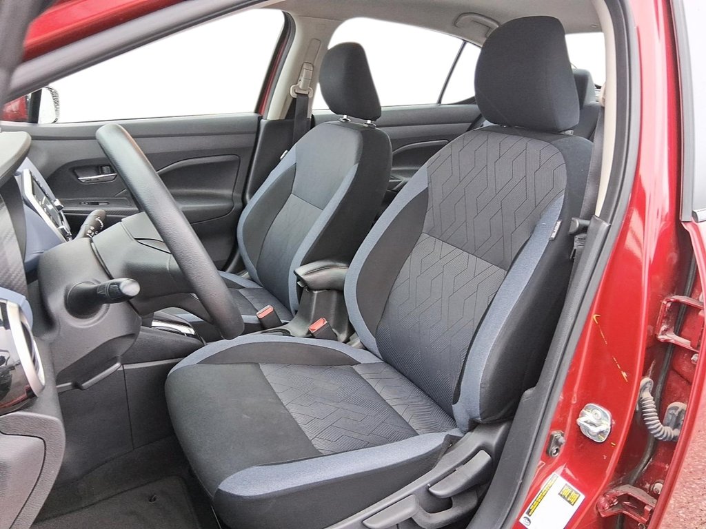 2024 Nissan Versa SV CVT in Stratford, Ontario - 8 - w1024h768px