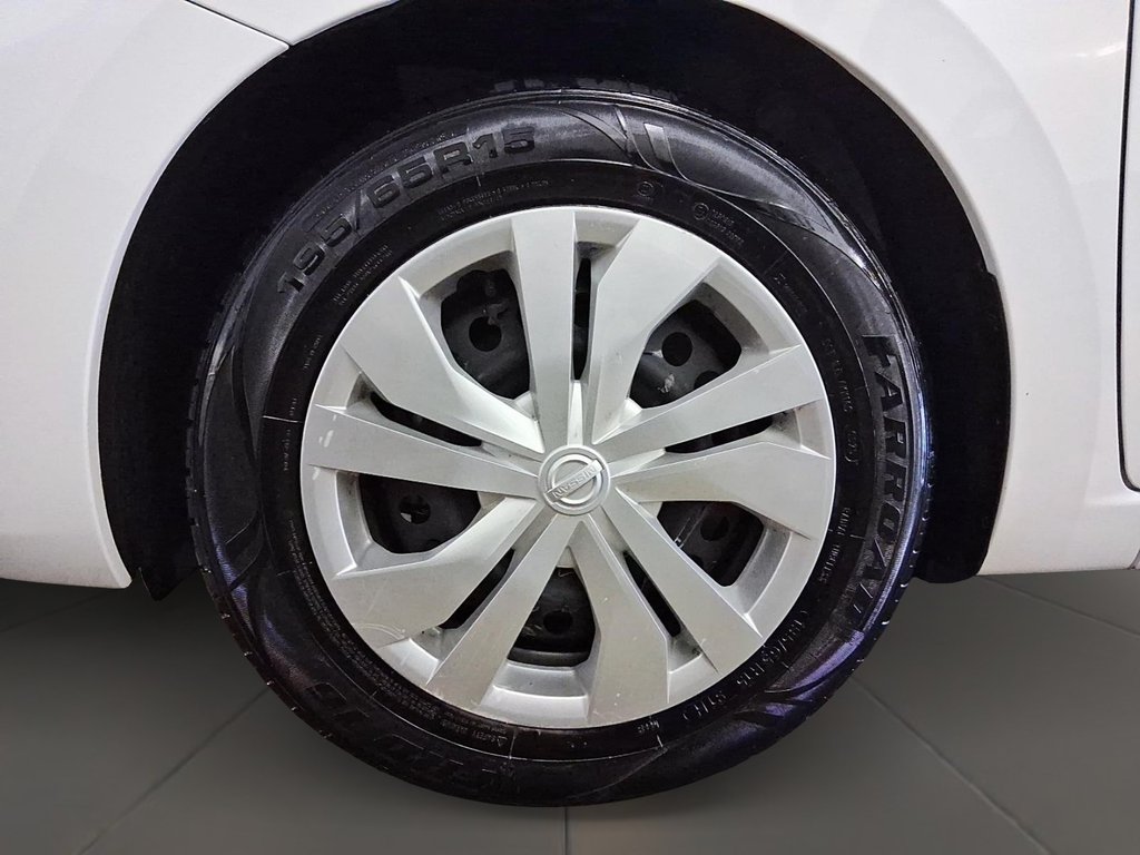 2024 Nissan Versa S CVT in Stratford, Ontario - 7 - w1024h768px