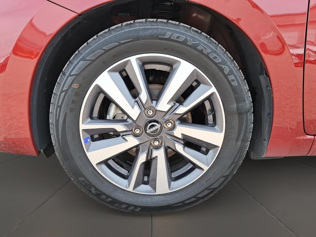 2024 Nissan Versa SV CVT in Stratford, Ontario - 7 - w1024h768px