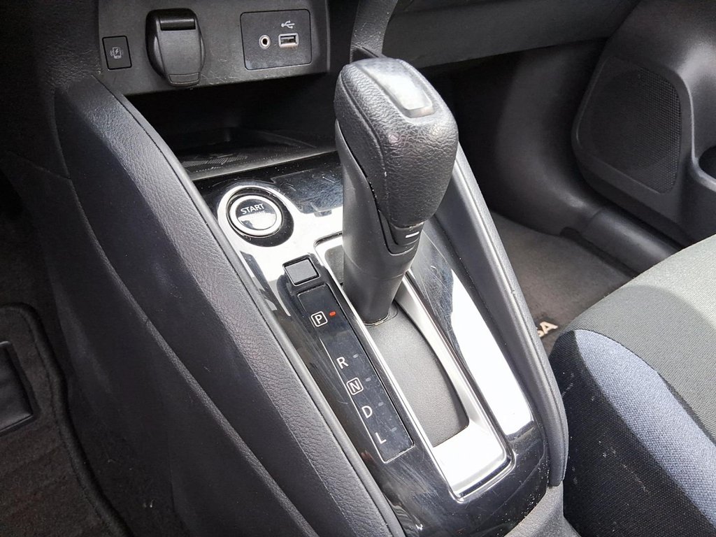 2024 Nissan Versa SV CVT in Stratford, Ontario - 16 - w1024h768px