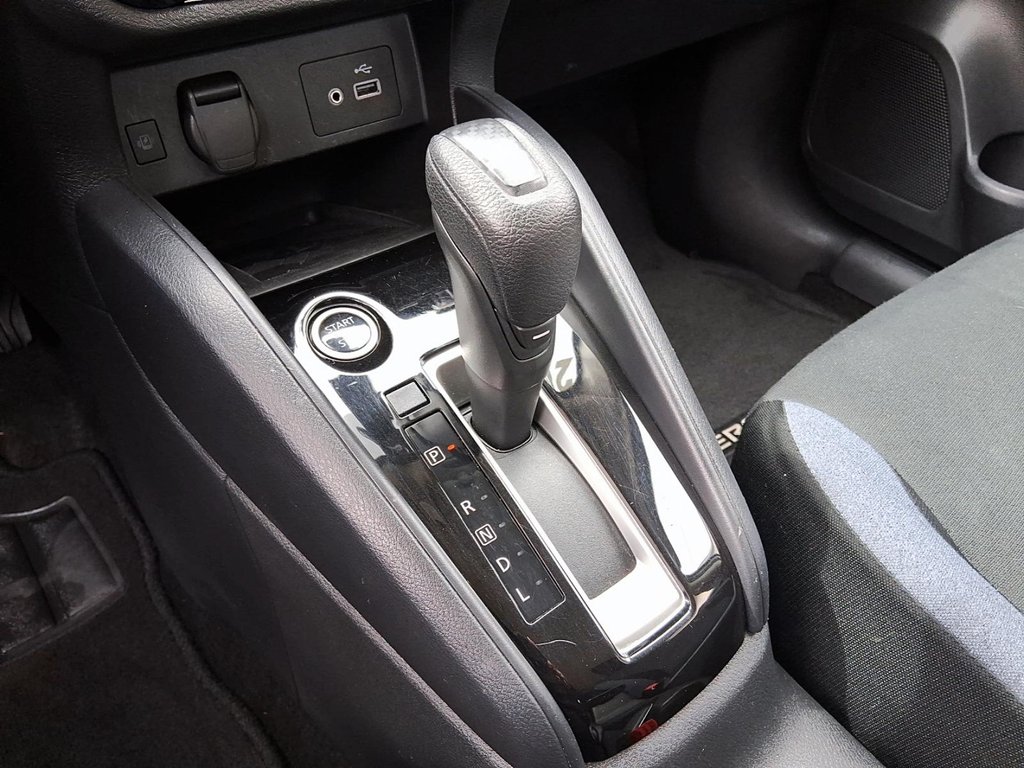 2024 Nissan Versa SV CVT in Stratford, Ontario - 16 - w1024h768px