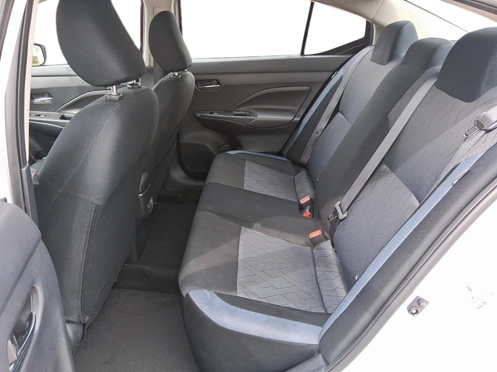 2024 Nissan Versa SV CVT in Stratford, Ontario - 9 - w1024h768px