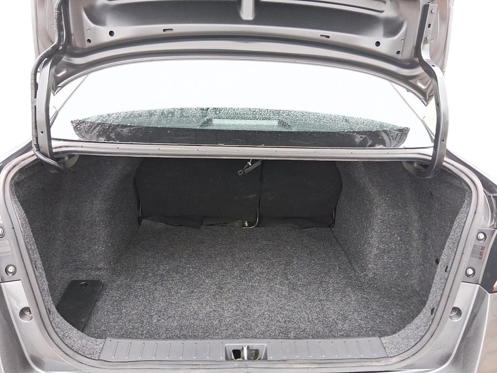 2025 Nissan Versa SV CVT in Stratford, Ontario - 6 - w1024h768px