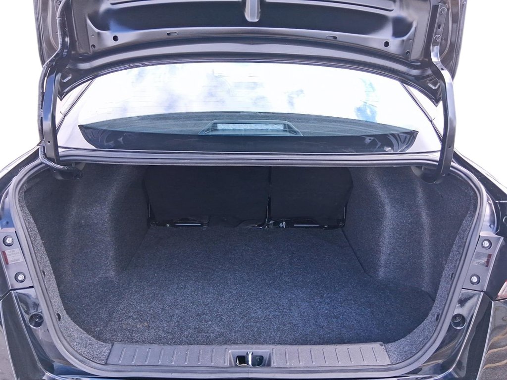 2025 Nissan Versa SV CVT in Stratford, Ontario - 6 - w1024h768px
