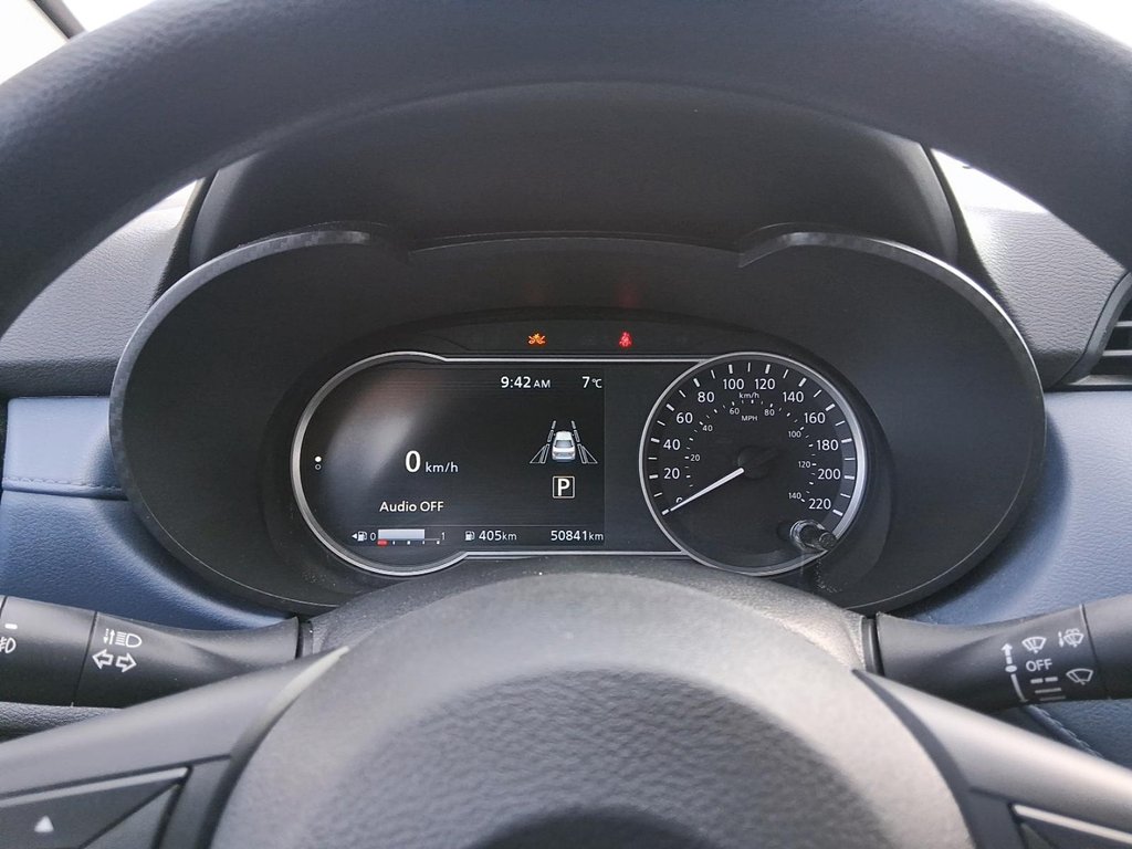 2025 Nissan Versa SV CVT in Stratford, Ontario - 14 - w1024h768px