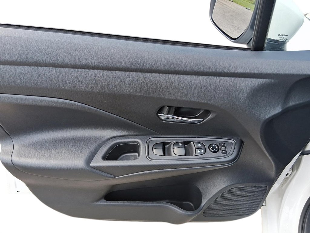 2025 Nissan Versa SV CVT in Stratford, Ontario - 11 - w1024h768px