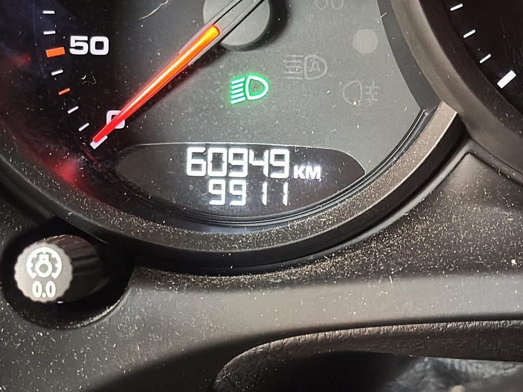 2021 Porsche Macan in Stratford, Ontario - 12 - w1024h768px