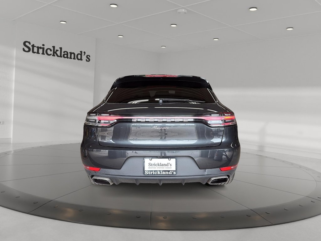 2021 Porsche Macan in Stratford, Ontario - 3 - w1024h768px