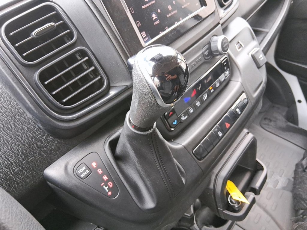 2025 Ram ProMaster Cargo Van SLT 2500 High Roof 136 WB in Stratford, Ontario - 15 - w1024h768px