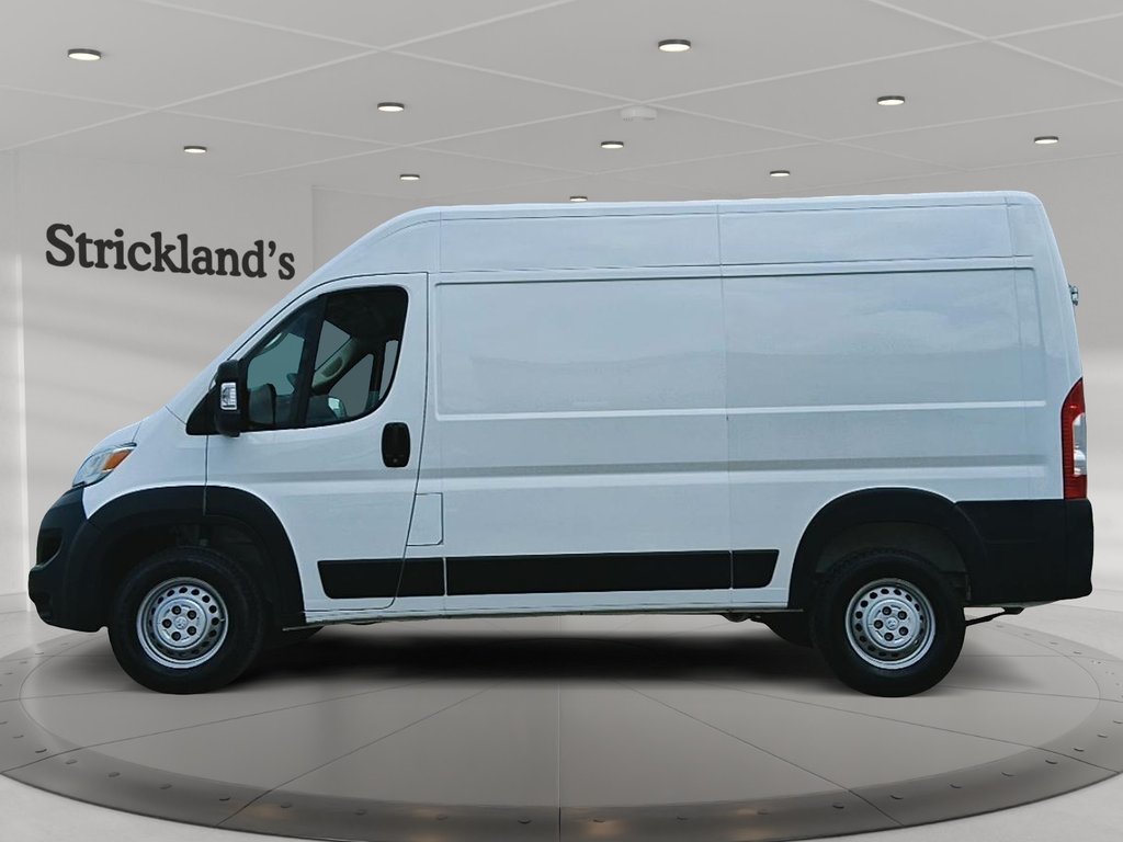 2025 Ram ProMaster Cargo Van SLT 2500 High Roof 136 WB in Stratford, Ontario - 5 - w1024h768px