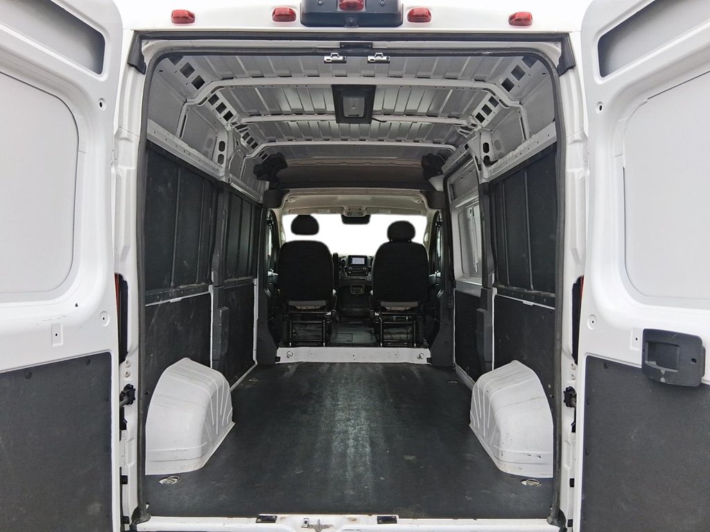 2025 Ram ProMaster Cargo Van Tradesman 2500 High Roof 136 WB in Stratford, Ontario - 6 - w1024h768px
