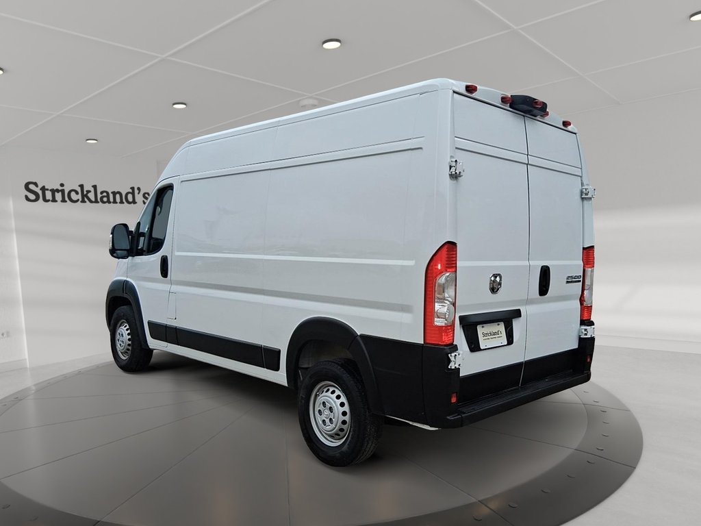 2025 Ram ProMaster Cargo Van Tradesman 2500 High Roof 136 WB in Stratford, Ontario - 4 - w1024h768px