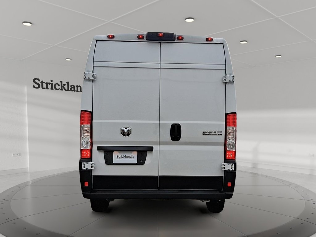 2025 Ram ProMaster Cargo Van Tradesman 2500 High Roof 136 WB in Stratford, Ontario - 3 - w1024h768px